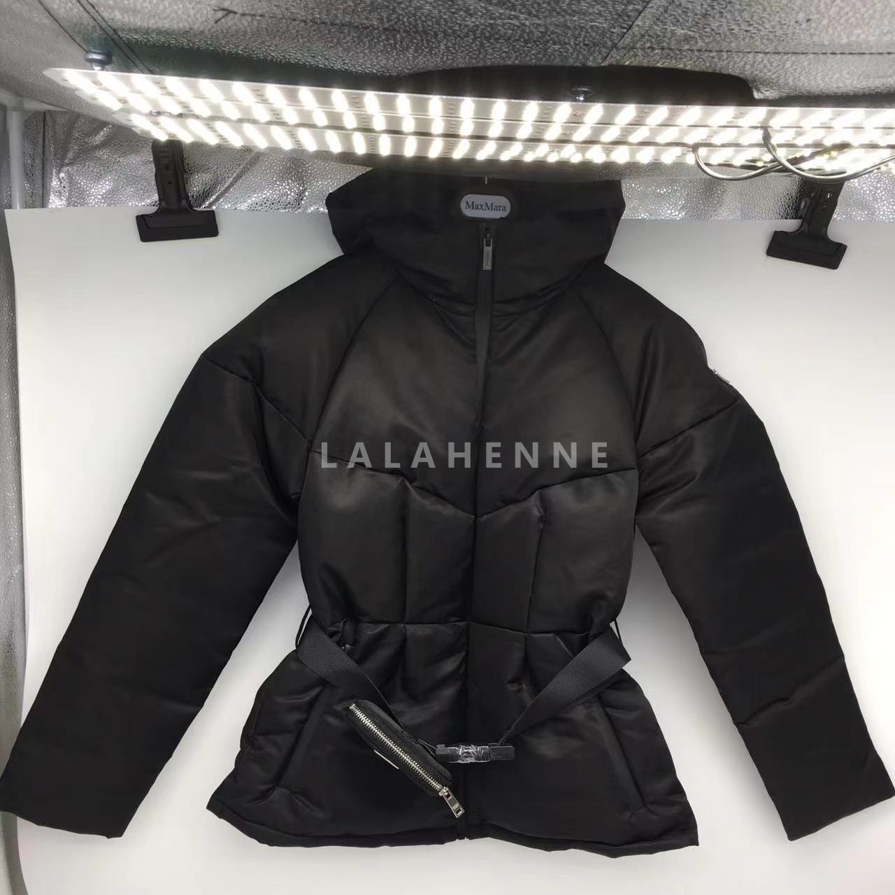 1702951768.0377LJisPRgIBG 1 1.jpg