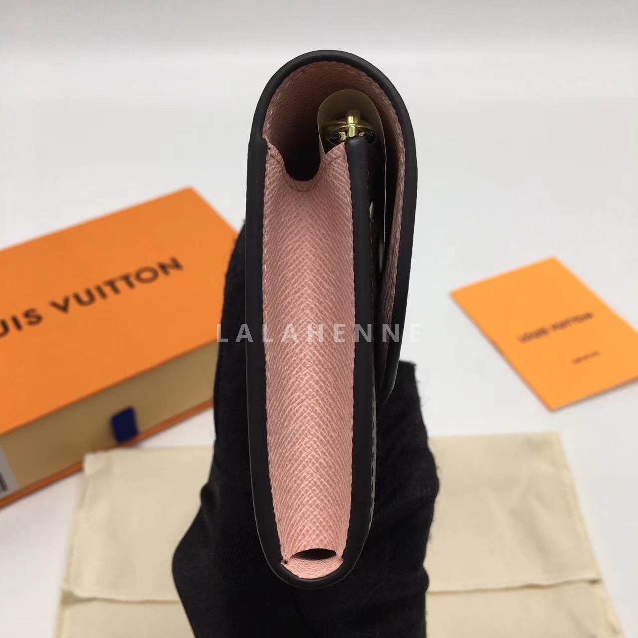 1702951895.6647MNTexRMGpI 7.jpg