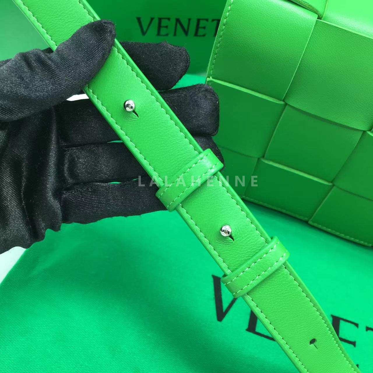 1703038307.4255EFQvgprDmx  4.jpg