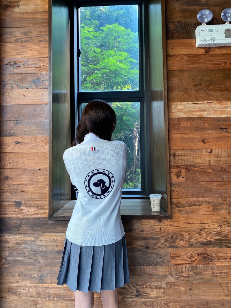 1703047291.4826WxDUKyyEeZ2 4.jpg