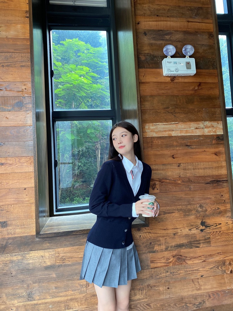 1703047298.2071epqGmbdCtk3 6.jpg