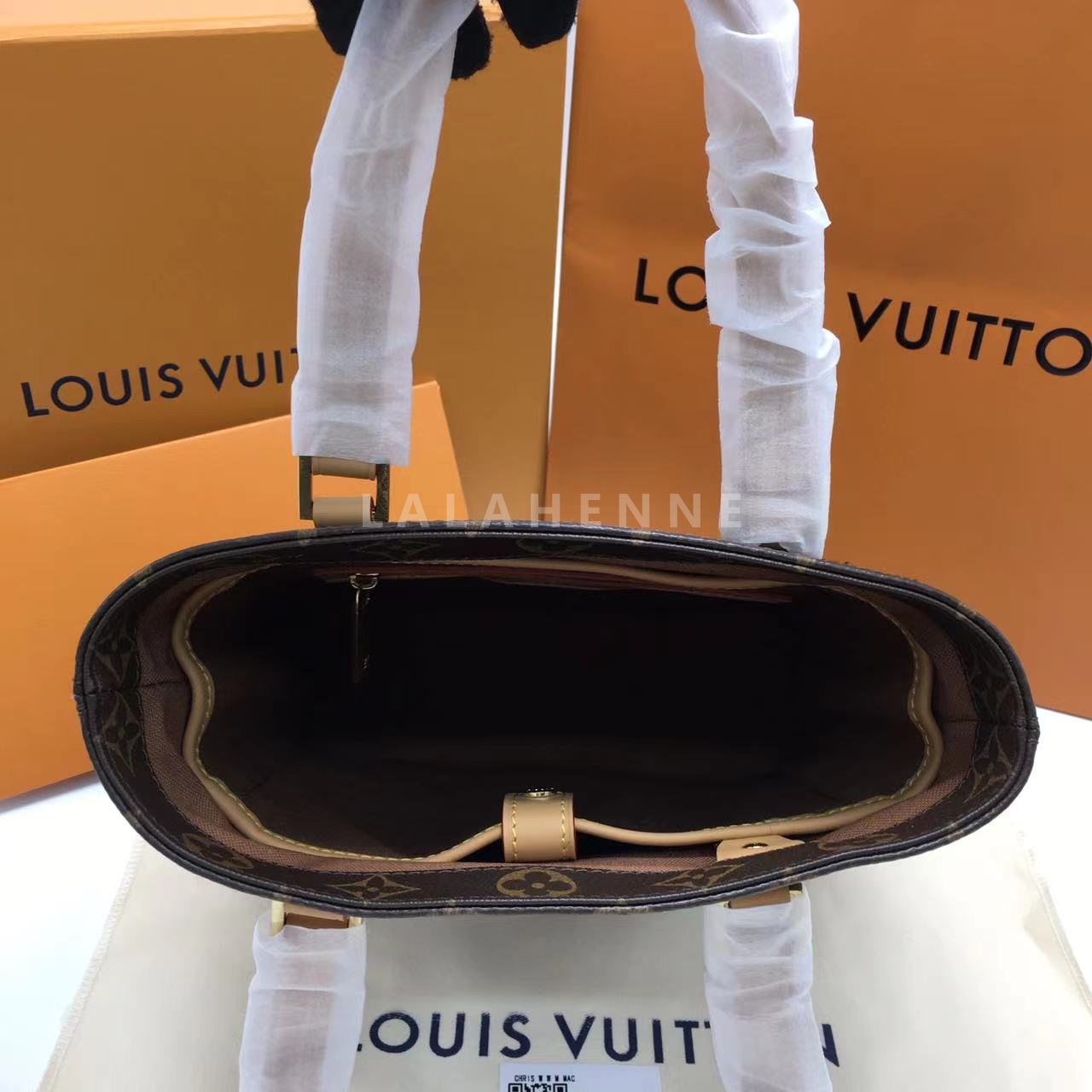 1703568115.2537ZIcUqemTom 9.jpg