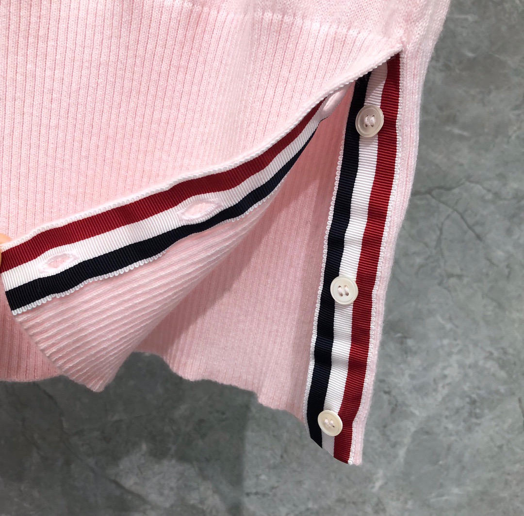 1703583322.3659ejRELXqClZ4 5.jpg