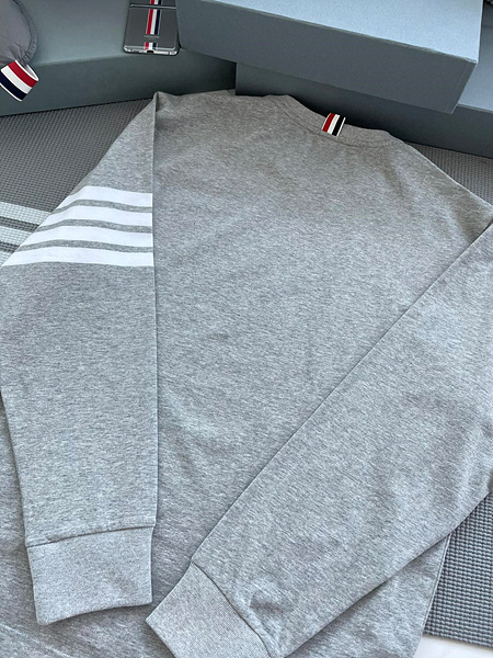 1703583506.4093acKodeXvUK3 6.jpg