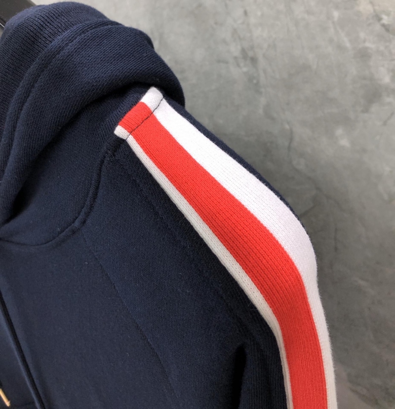 1703584649.9898NpMyrrRGlf1 8.jpg