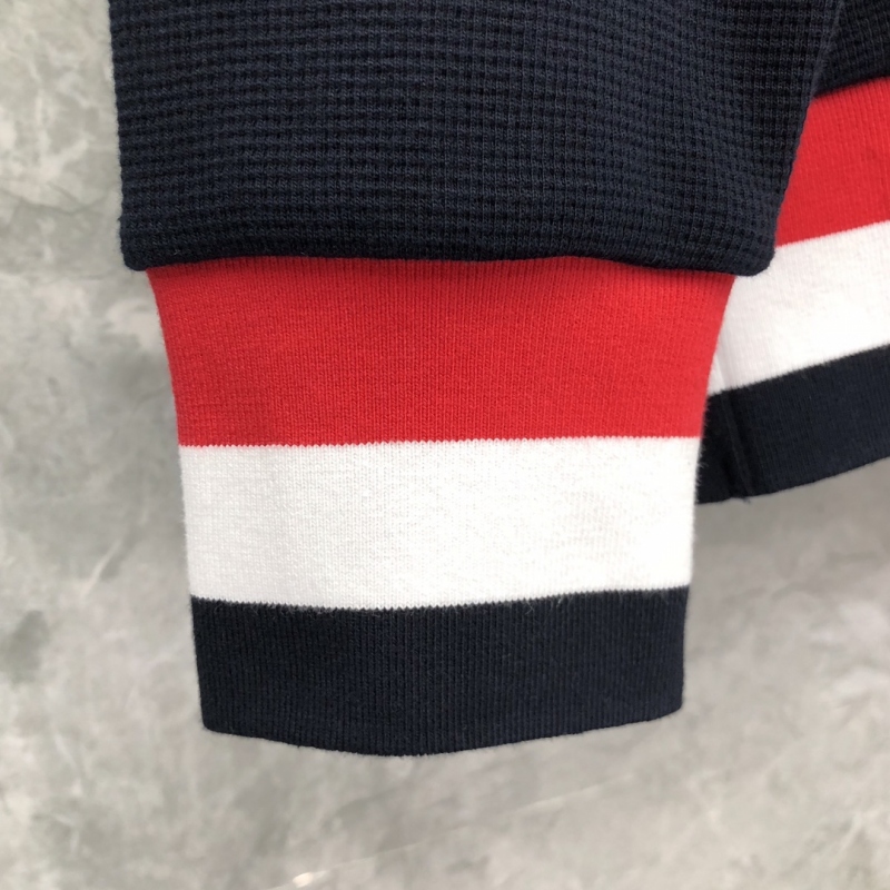 1703584735.0037aKwKRvBGnP2 8.jpg