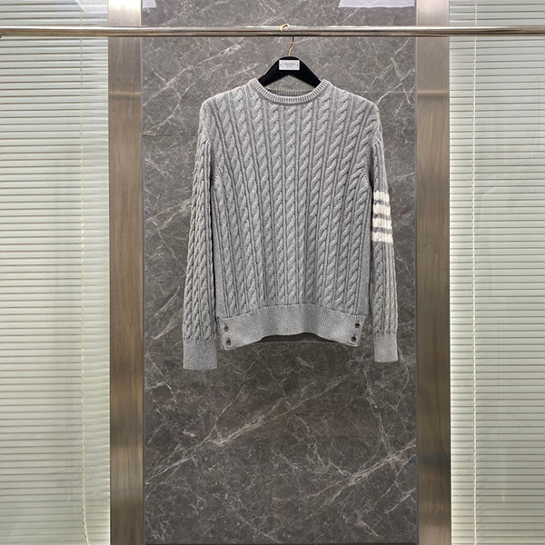 1703585450.9935AZmfEfFZRM1 2.jpg