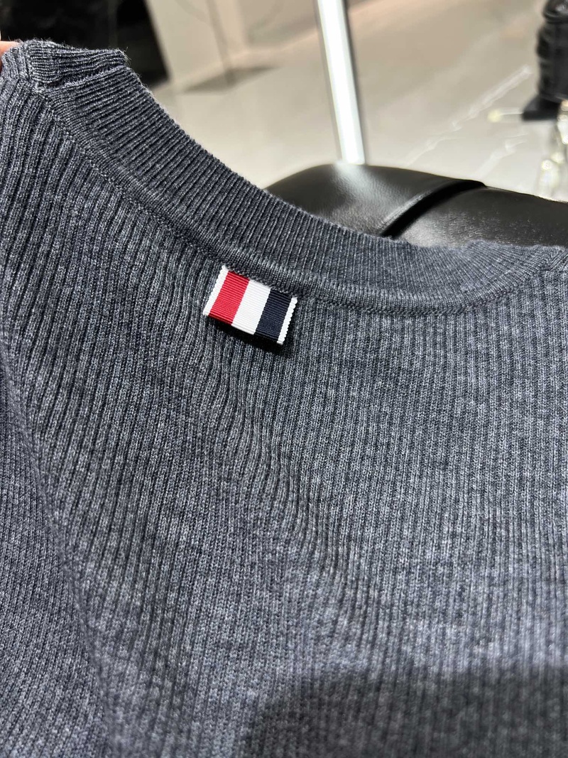 1703589926.6491rKcmOBMRve2 6.jpg