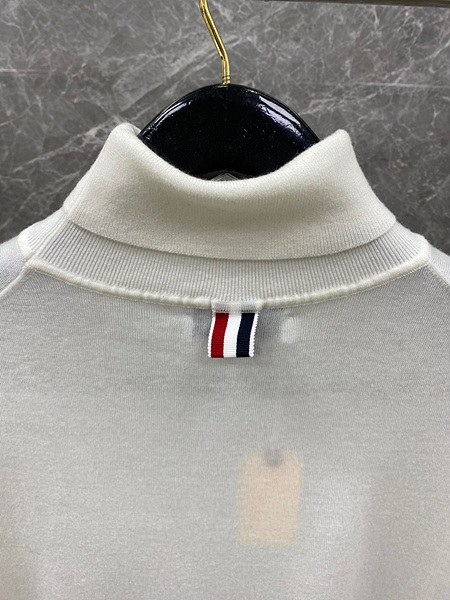 1703595955.9115EsWcKpKjzm3 4.jpg