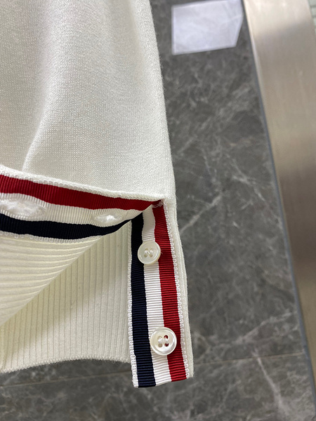 1703595955.9133fDwHMrkqCE3 7.jpg