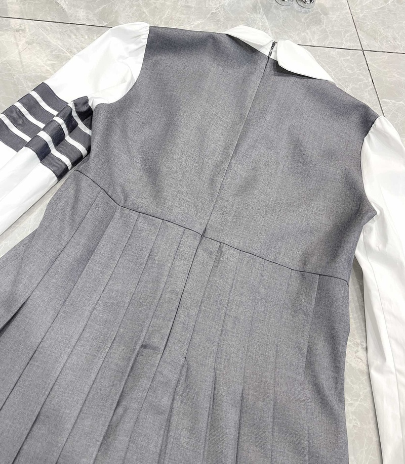 1703597204.0567ehUMNmAoTJ1 4.jpg