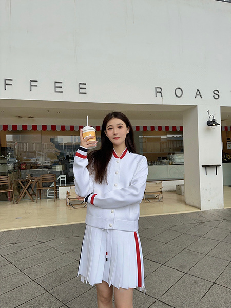 1703657271.6112beHMFAzjux1 2.jpg