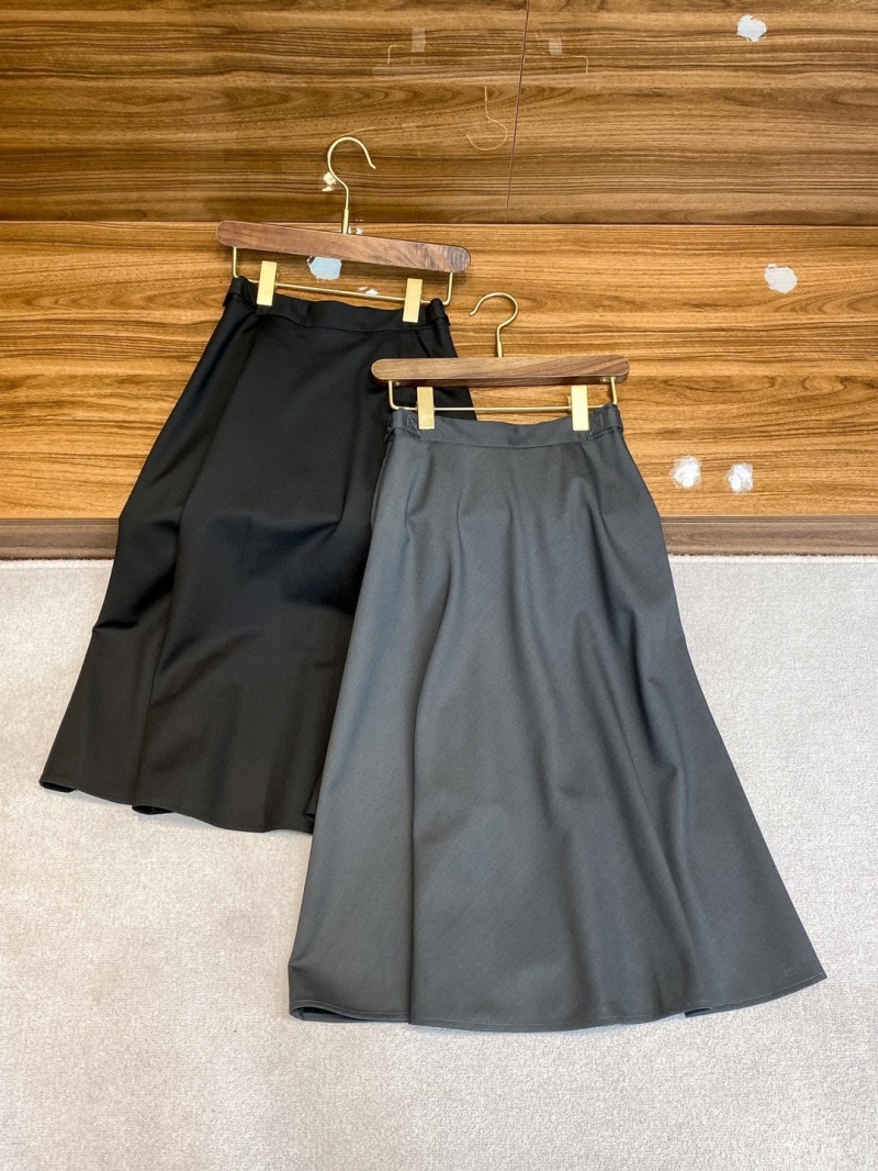 1703657885.2802NrbcdhyLmY1 7.jpg