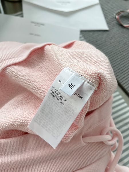 1703659741.7715UxomSNBwEW1 4.jpg