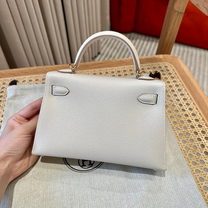 1704193481.8327mdSBSdsHcY6 2.jpg