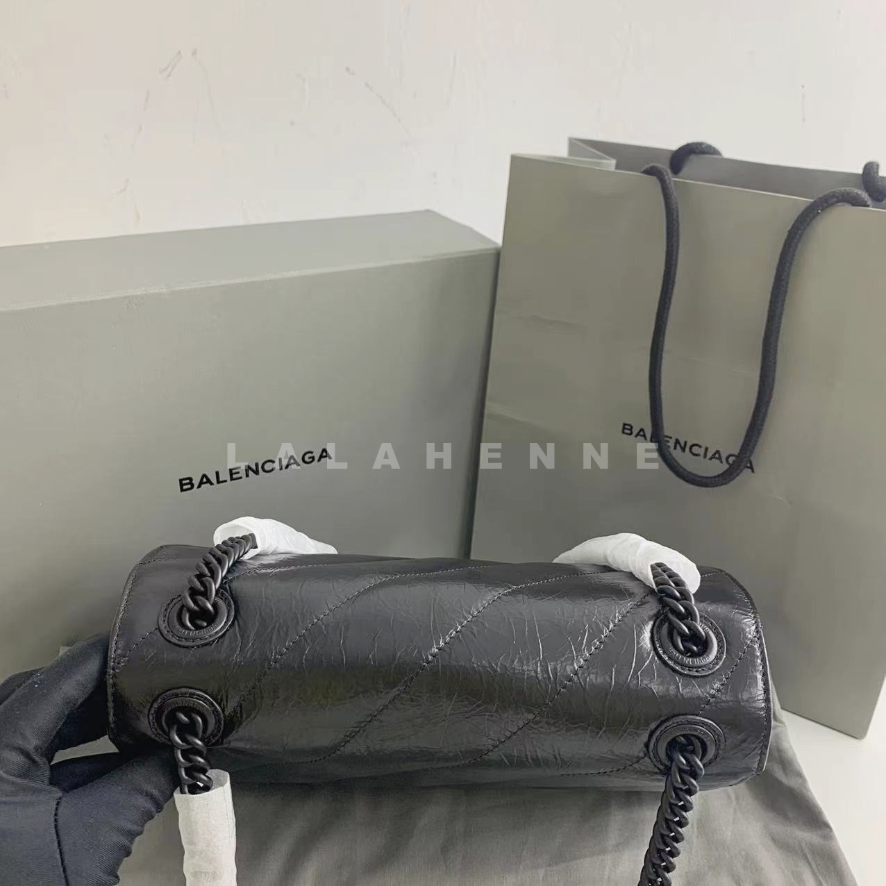 1704248667.2136gQJWBTzwZd24 4.jpg