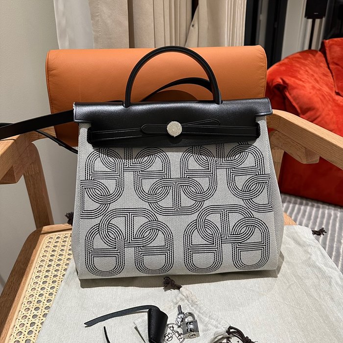 1704274285.1262xiDoavaVwJ1 4.jpg