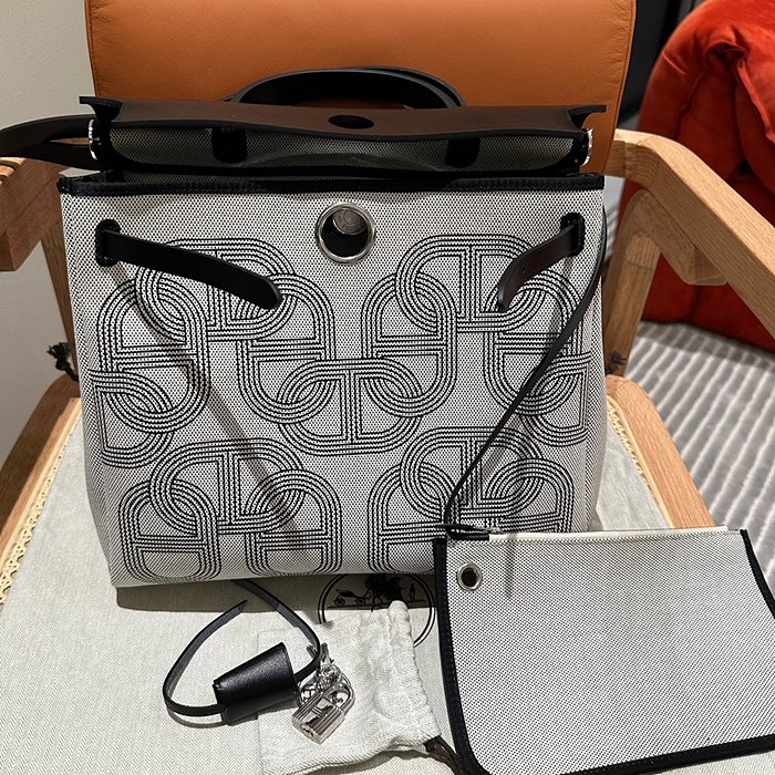 1704274285.1267XQoCrsSWDp1 5.jpg