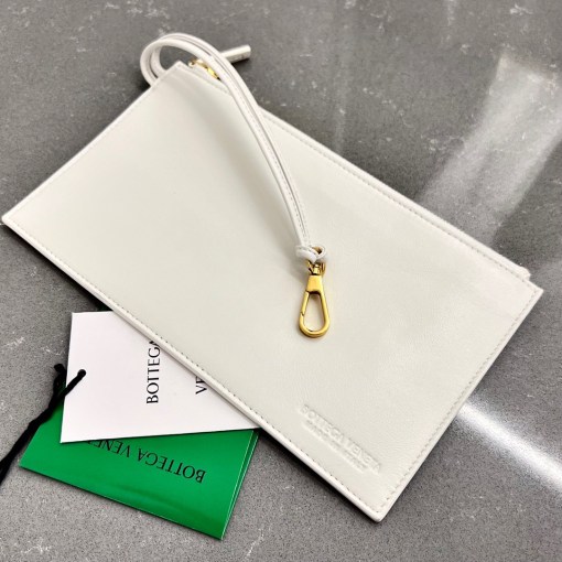 1704276245.6704XkkcFfbExm2 4.jpg