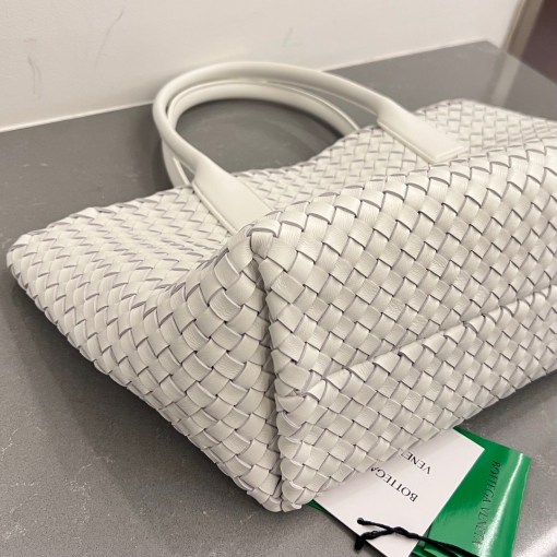 1704276245.6715vRsNFgqGkq2 7.jpg