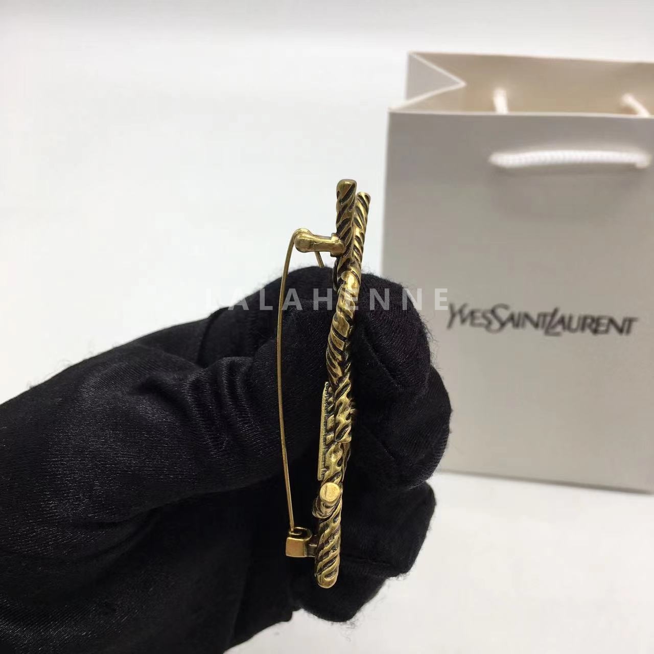 1704700107.1662WFKoqcTfQh 6.jpg