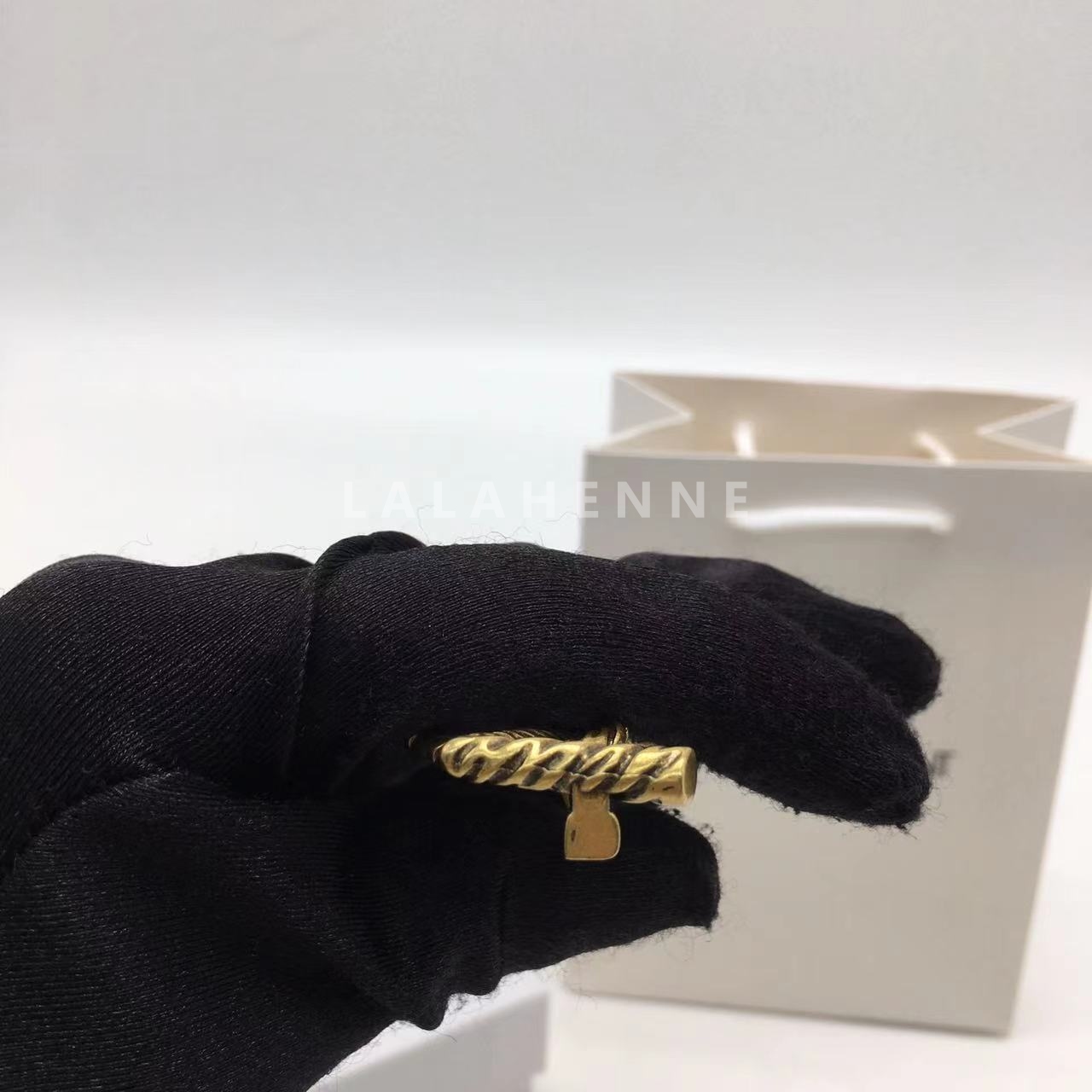 1704700107.1679iGqkzuAsBY 4.jpg