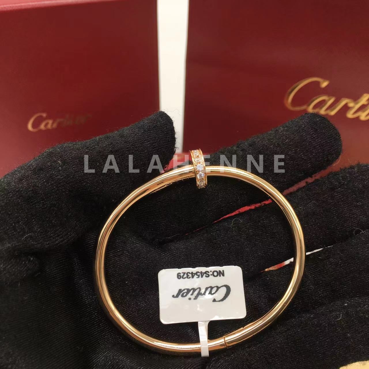 1704700592.638YRKzQxVTqg 5.jpg