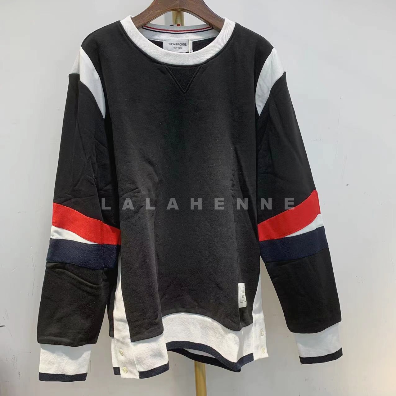 1704938648.7444ZyrBLgCgNV333 2.jpg