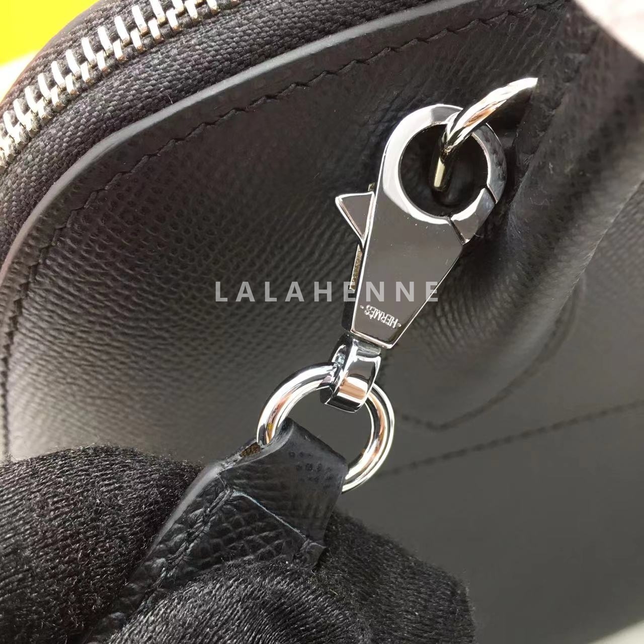 1705025991.8091kfMJFPaRAB 7.jpg