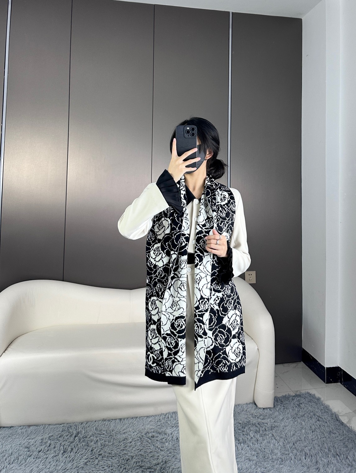 1705039925.3015ePlfxggrnyCHANEL  2.jpg