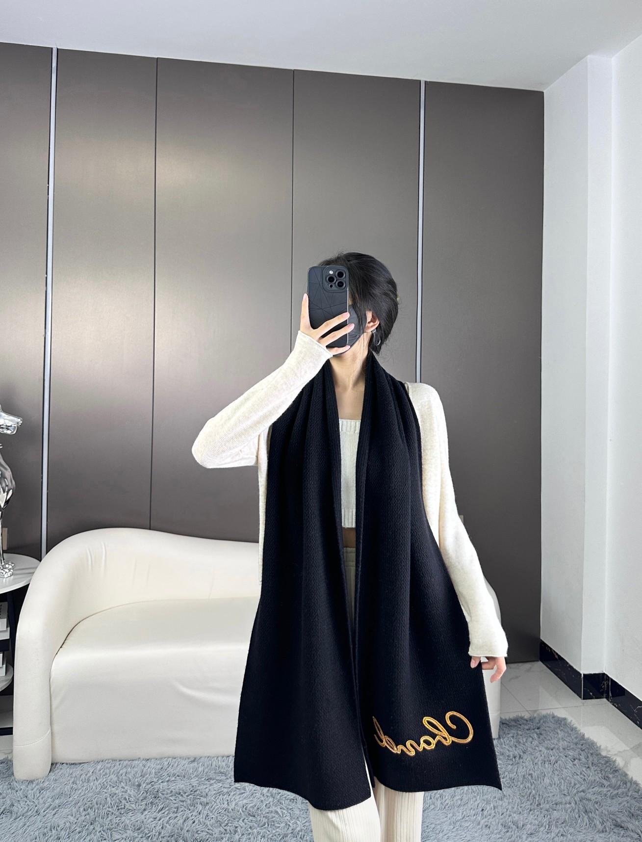 1705202938.2986ksUTIRHPRtCHANEL 2023 8.jpg