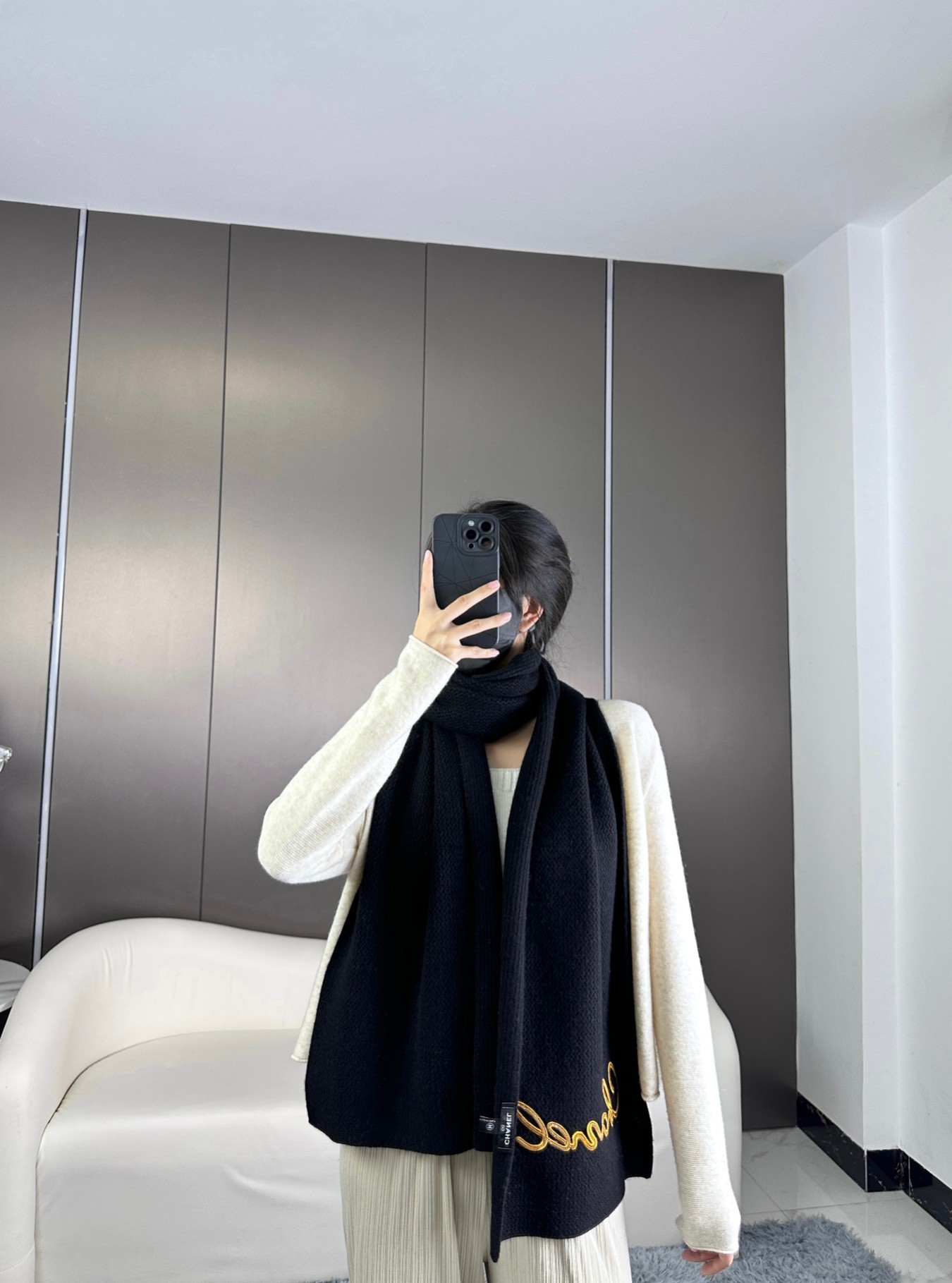 1705202943.3264gRhsjeVVkUCHANEL 2023 9.jpg