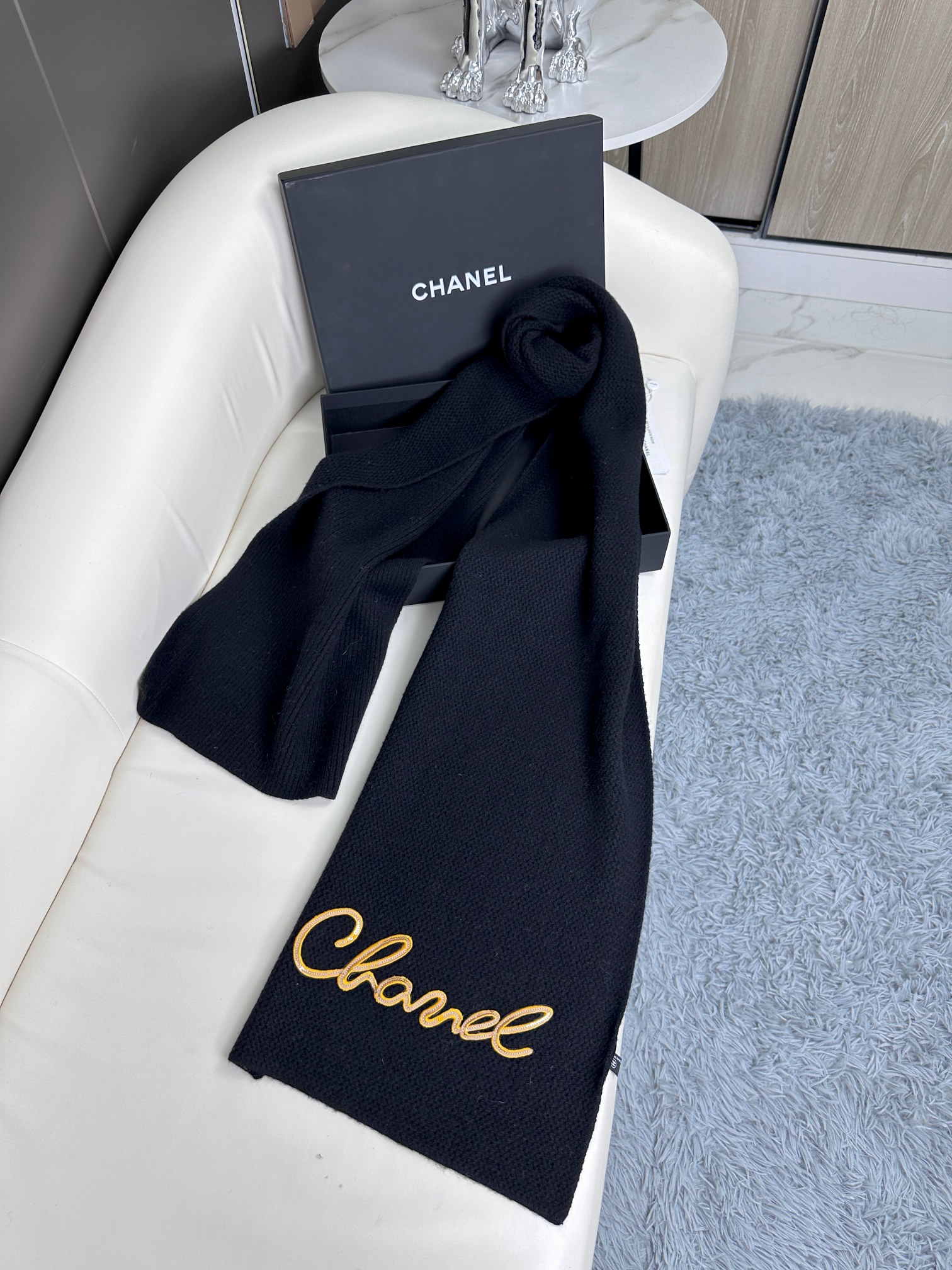 1705202943.3304gRodGuYFupCHANEL 2023 12.jpg