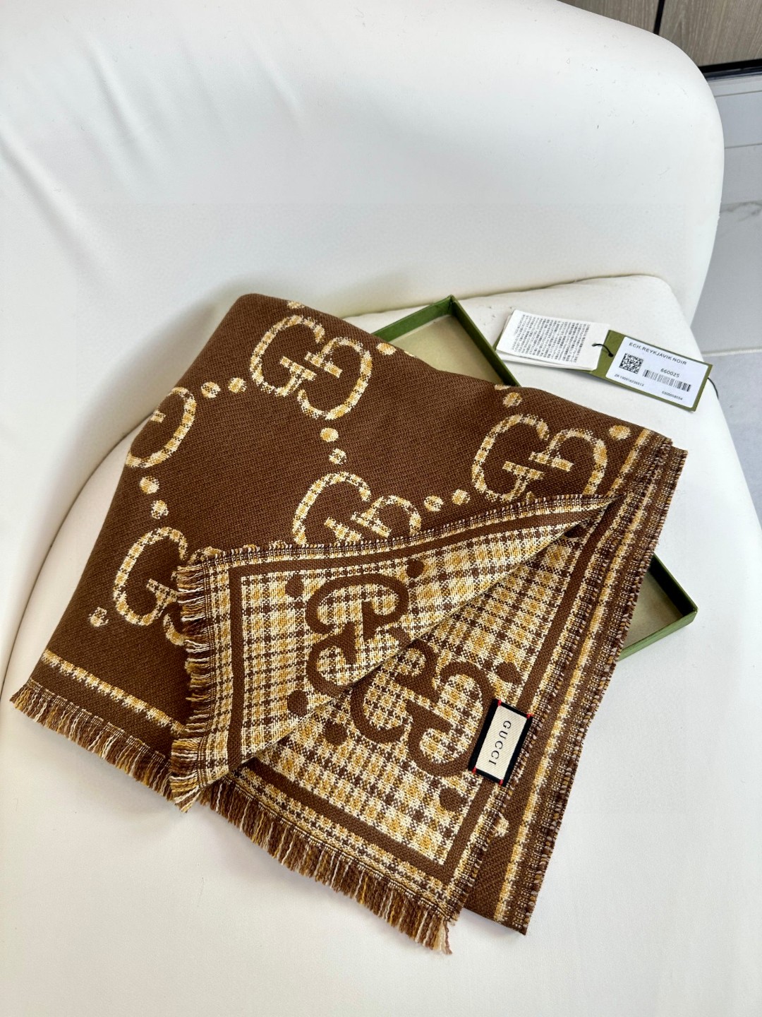 1705203030.6595vOPaZBpKBUGUCCI GG 3.jpg