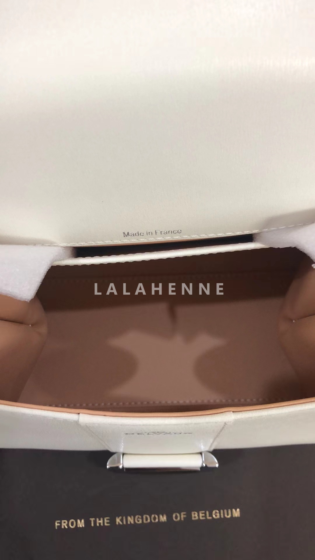 1705371171.9013ougPXHmmat 4.jpg