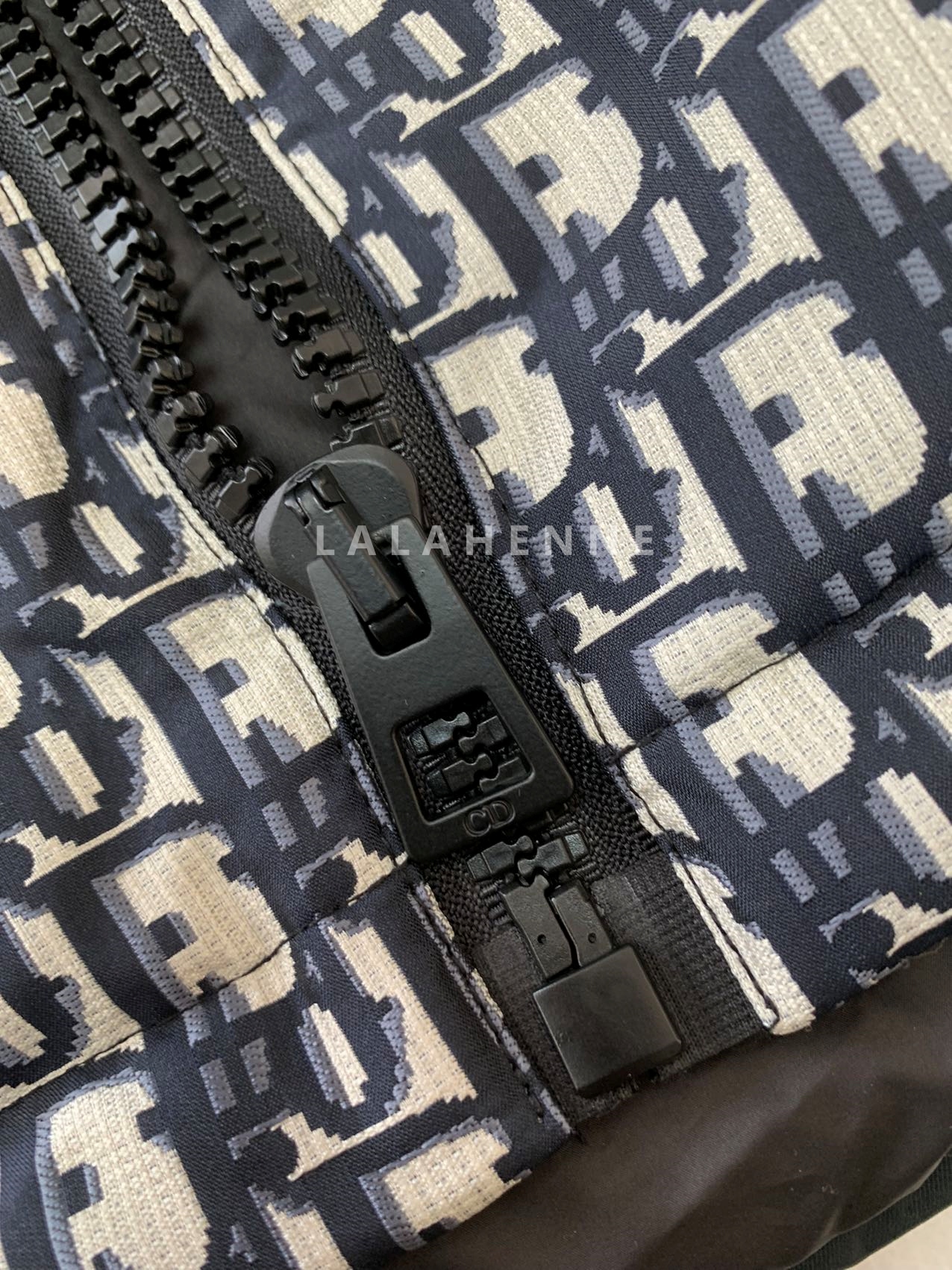 1705891742.0964zrkxnNEORV 4.jpg