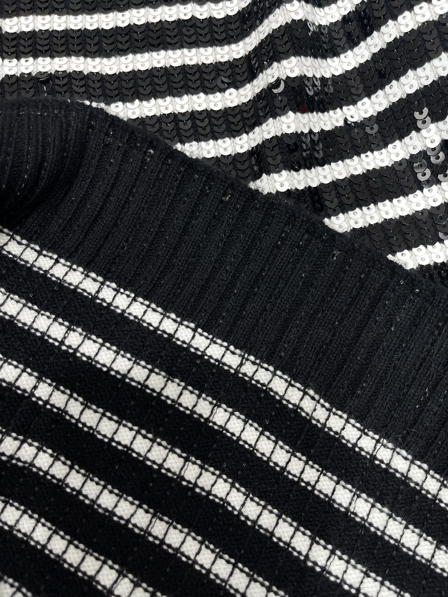 1705911362.7662VvEVJmMdkY3 7.jpg