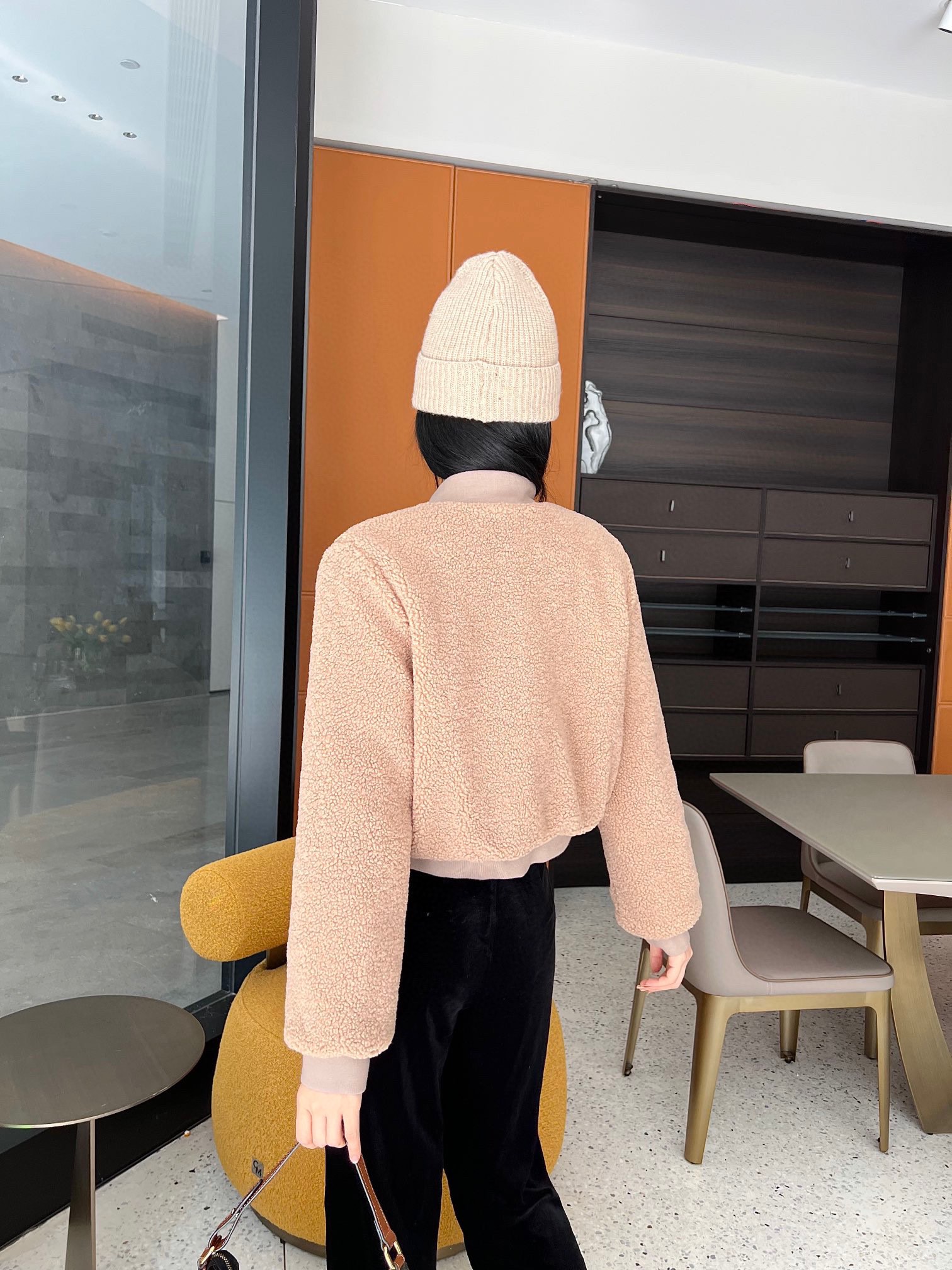 1705914228.8207aWjfrlRHYk356 9.jpg