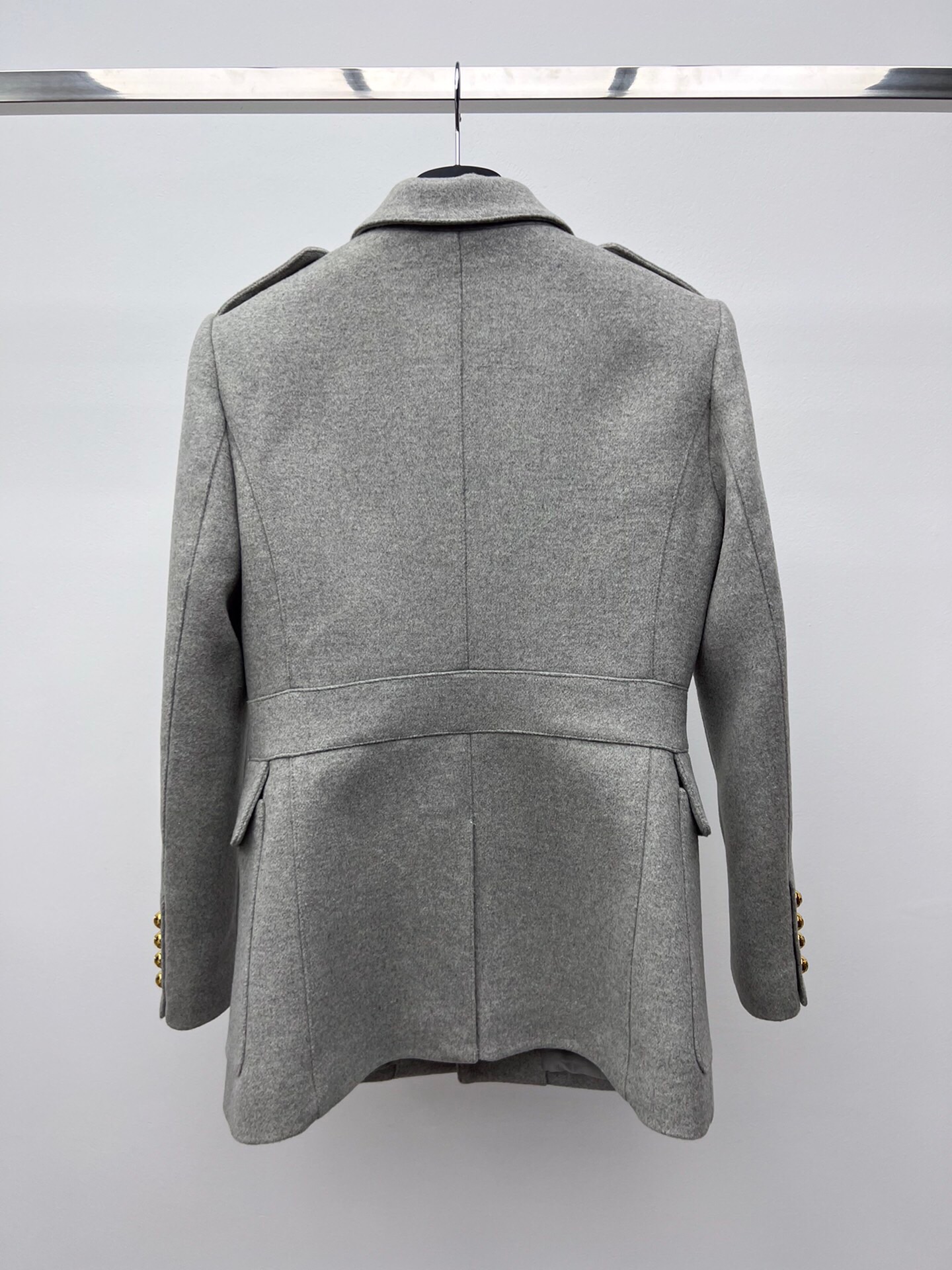 1705925723.9144YBRljmpZYd5 706 2.jpg