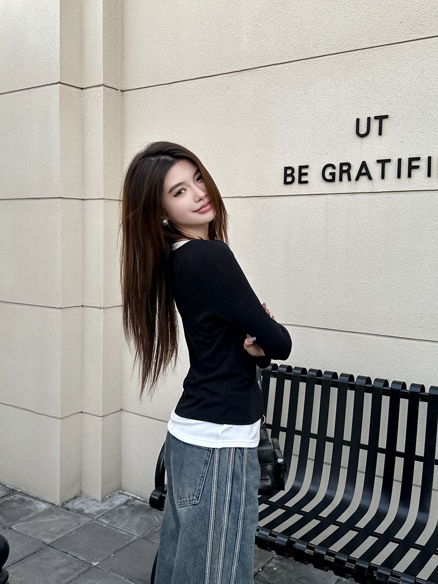 1705926808.5487vbXrzeZMiw13 216 6.jpg