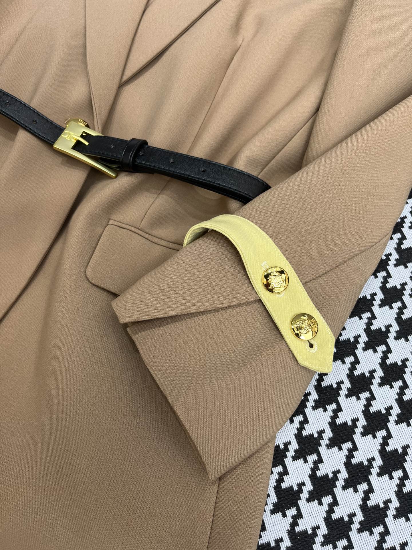 1705927152.7761YNTZobnLKl18 316 7.jpg