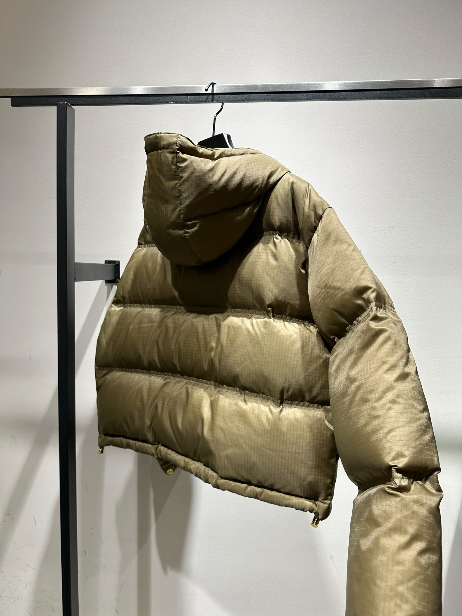 1705927281.9466BPkrxfxwhJ21 766 5.jpg