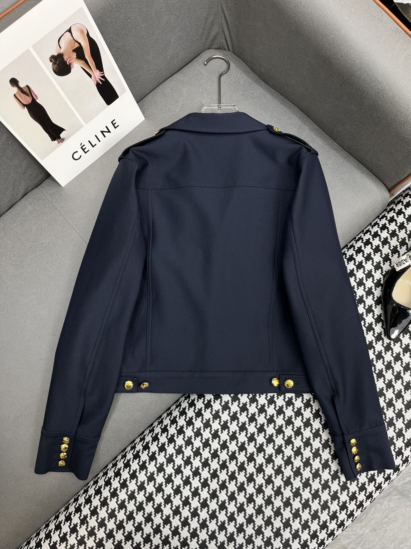 1705927633.5382BxcYMziyjY27 316 5.jpg