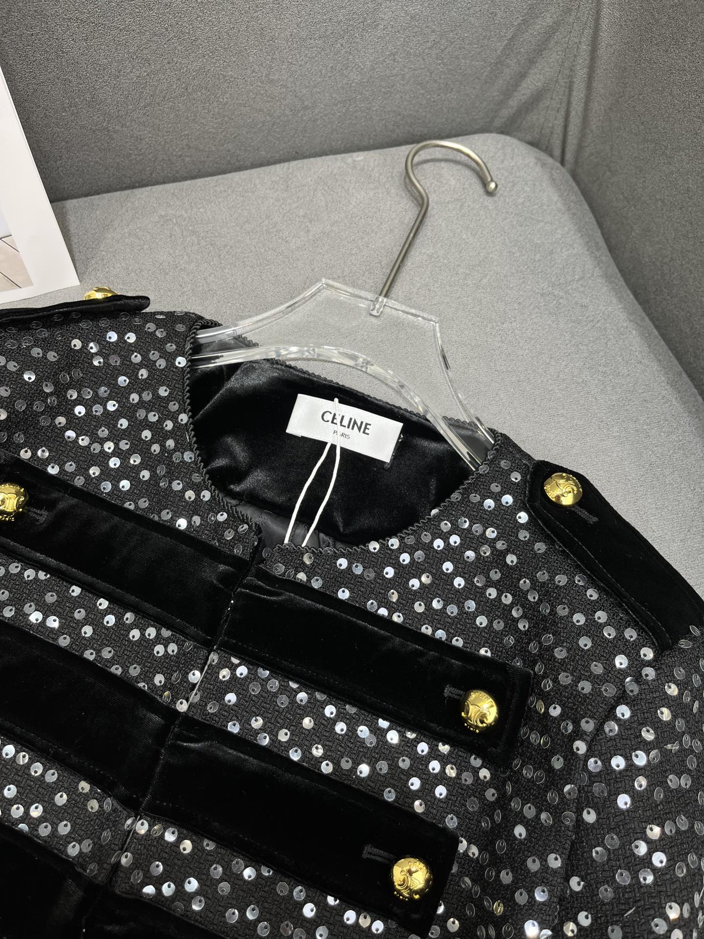 1705928055.5585WYvKZUbGth1 346 8.jpg