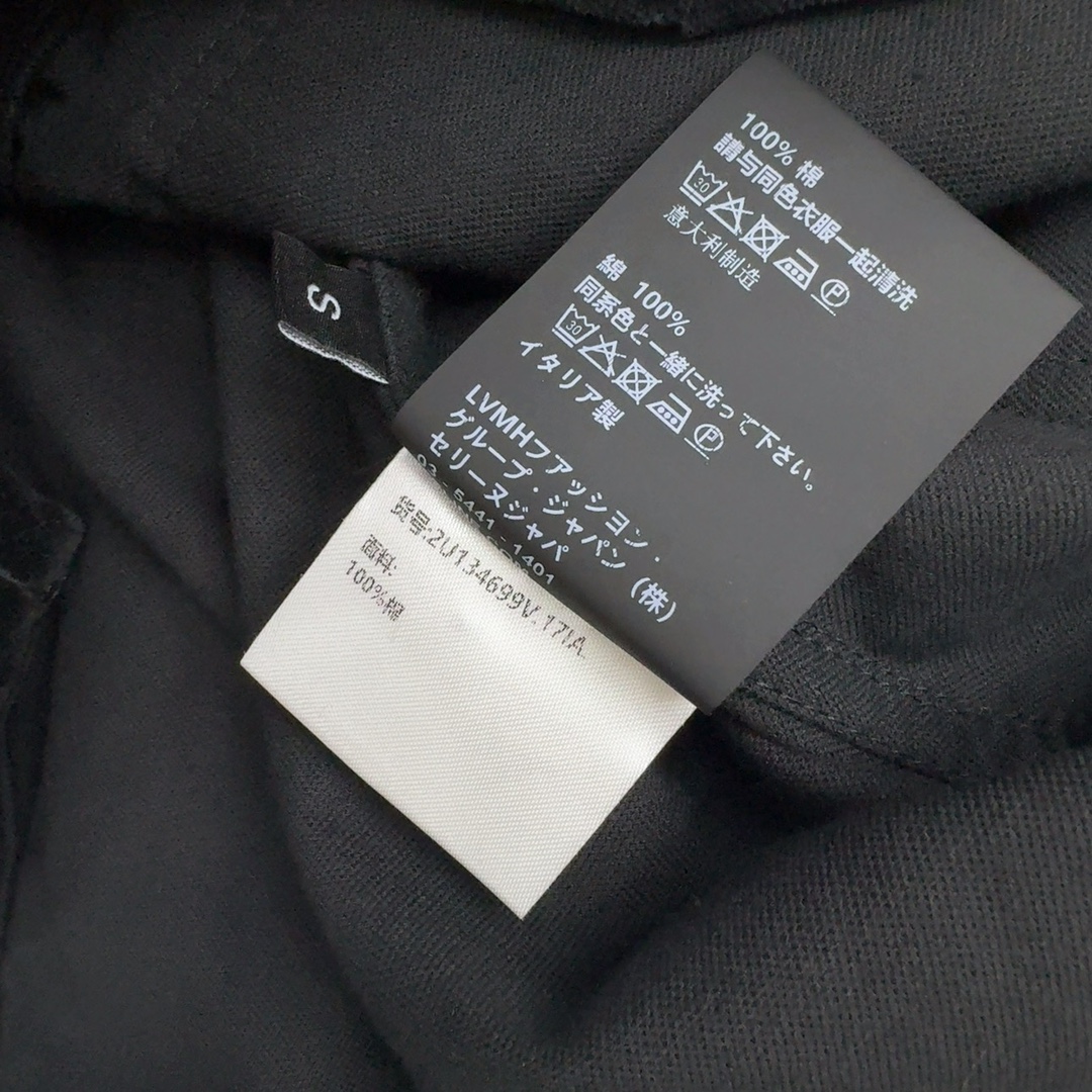 1705928401.929tSApGvJPgK38 266 6.jpg