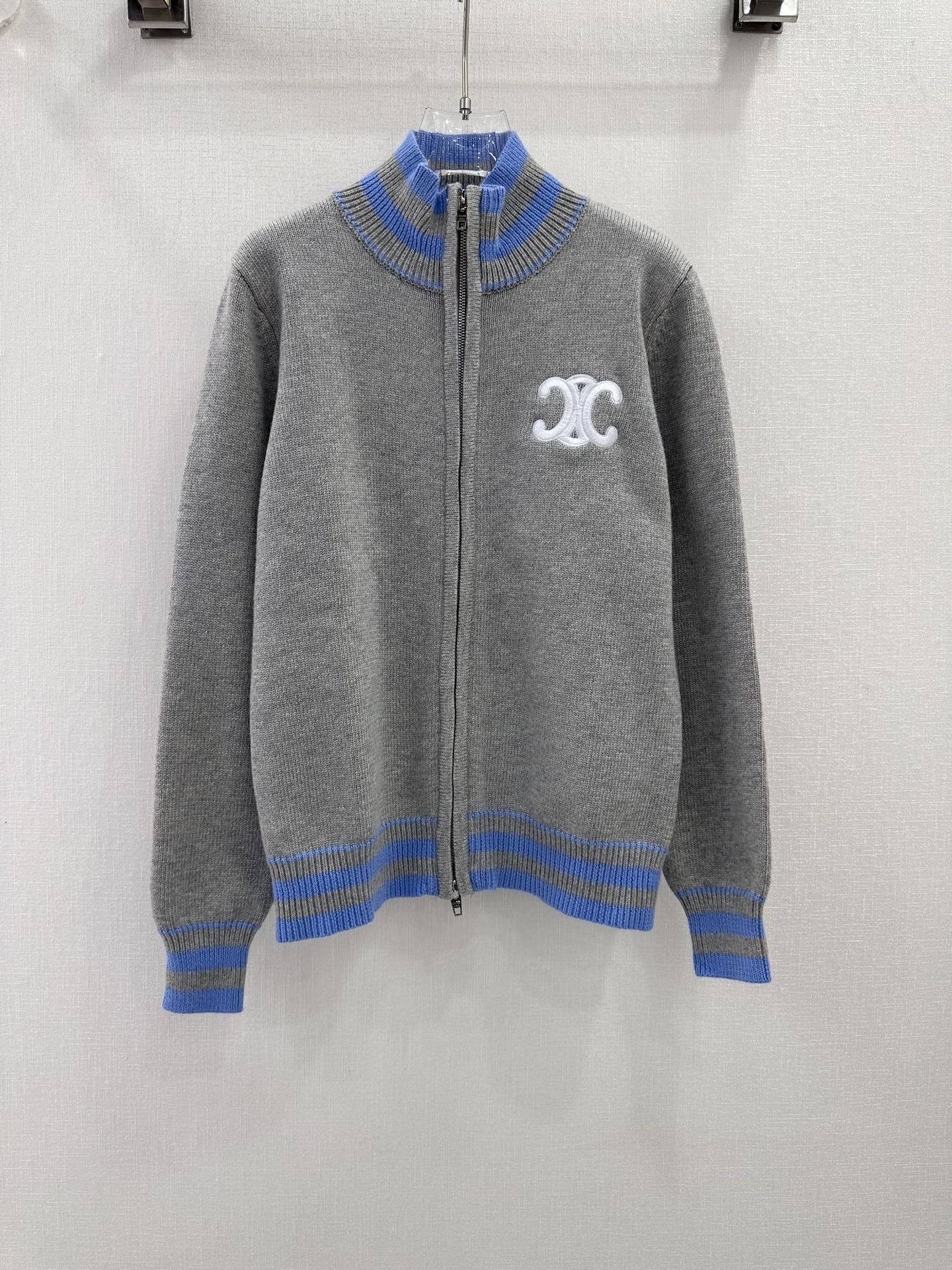 1705929209.9971FRFwYtIxNh54 286 3.jpg