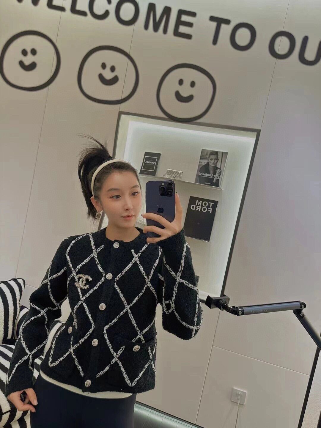 1706099731.6126vvBygRlHkE1 476 8.jpg