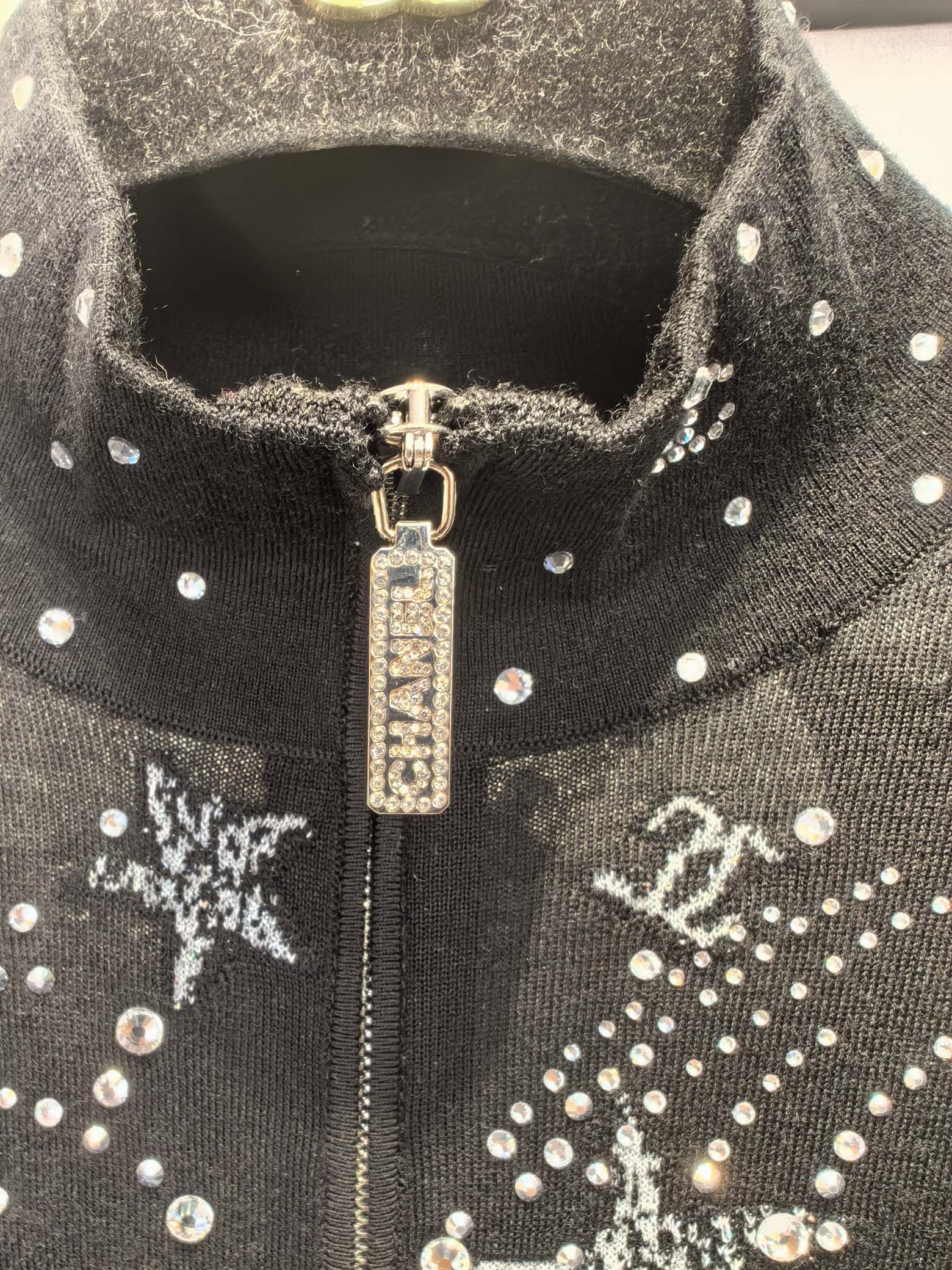 1706101327.9026KlrZbVYSog30 846 3.jpg