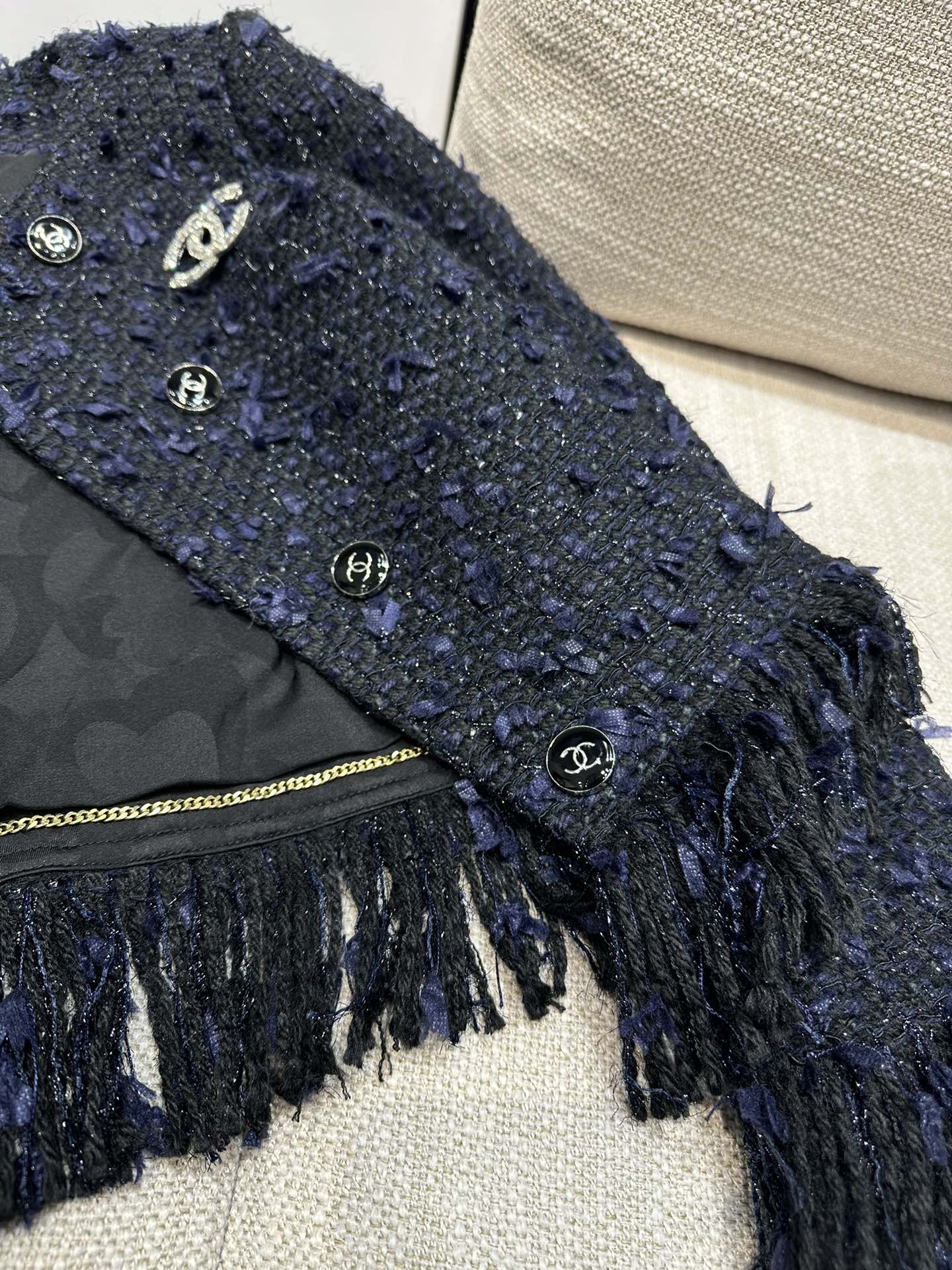 1706258950.1486EJzSHBJcIy71 426 5.jpg