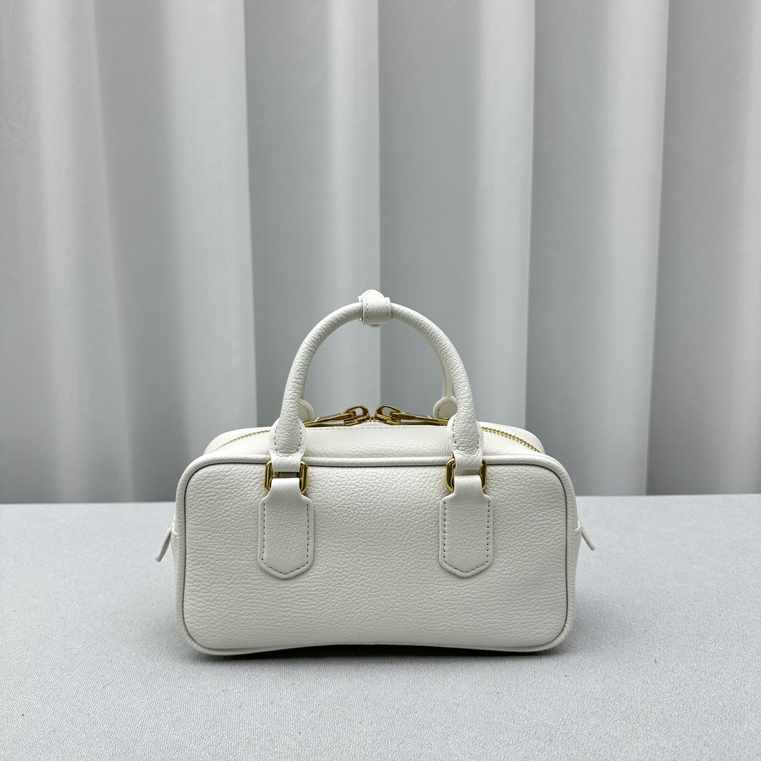 1706602718.7359swiHYUjJce1 4.jpg